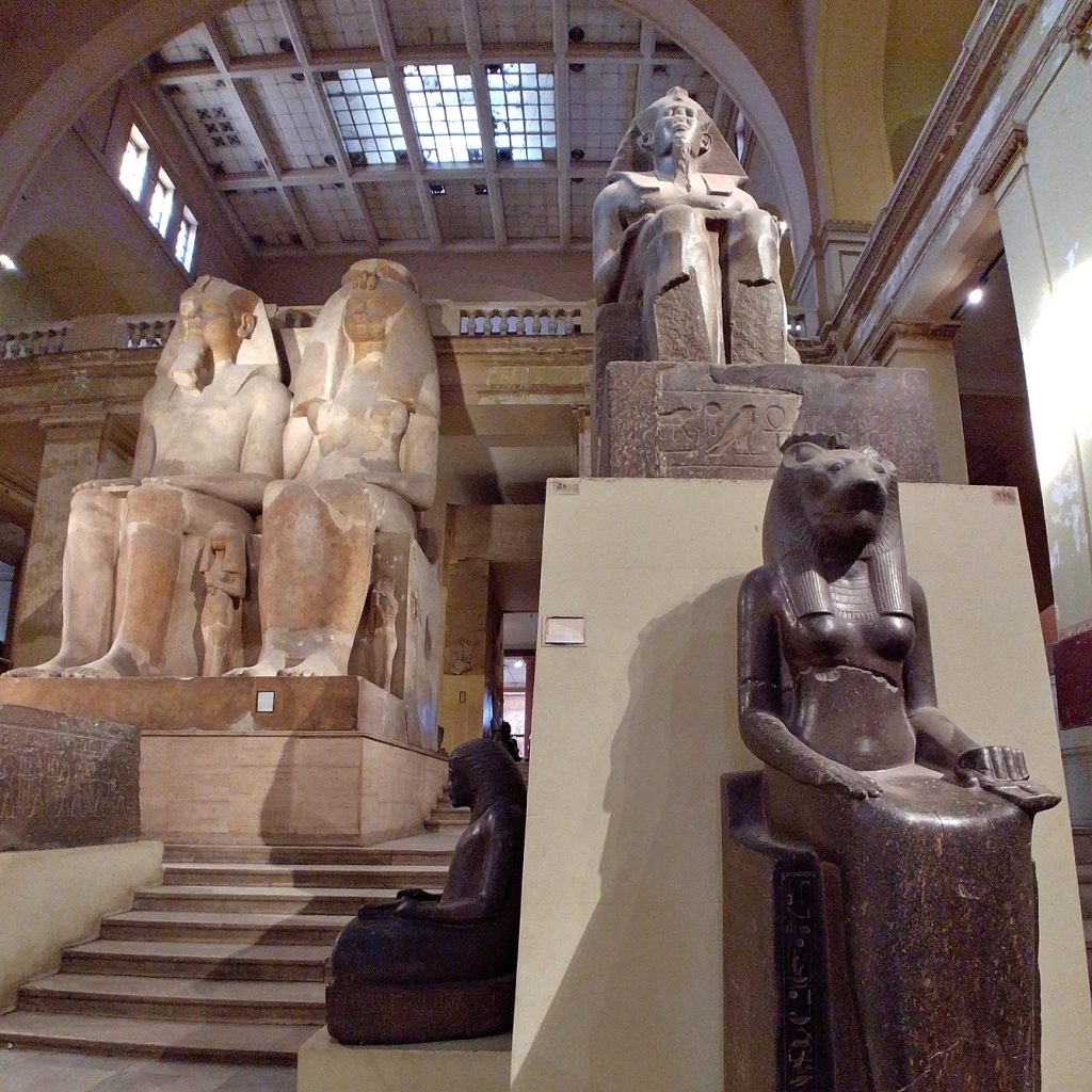 cairo egyptian museum statues in the main hall