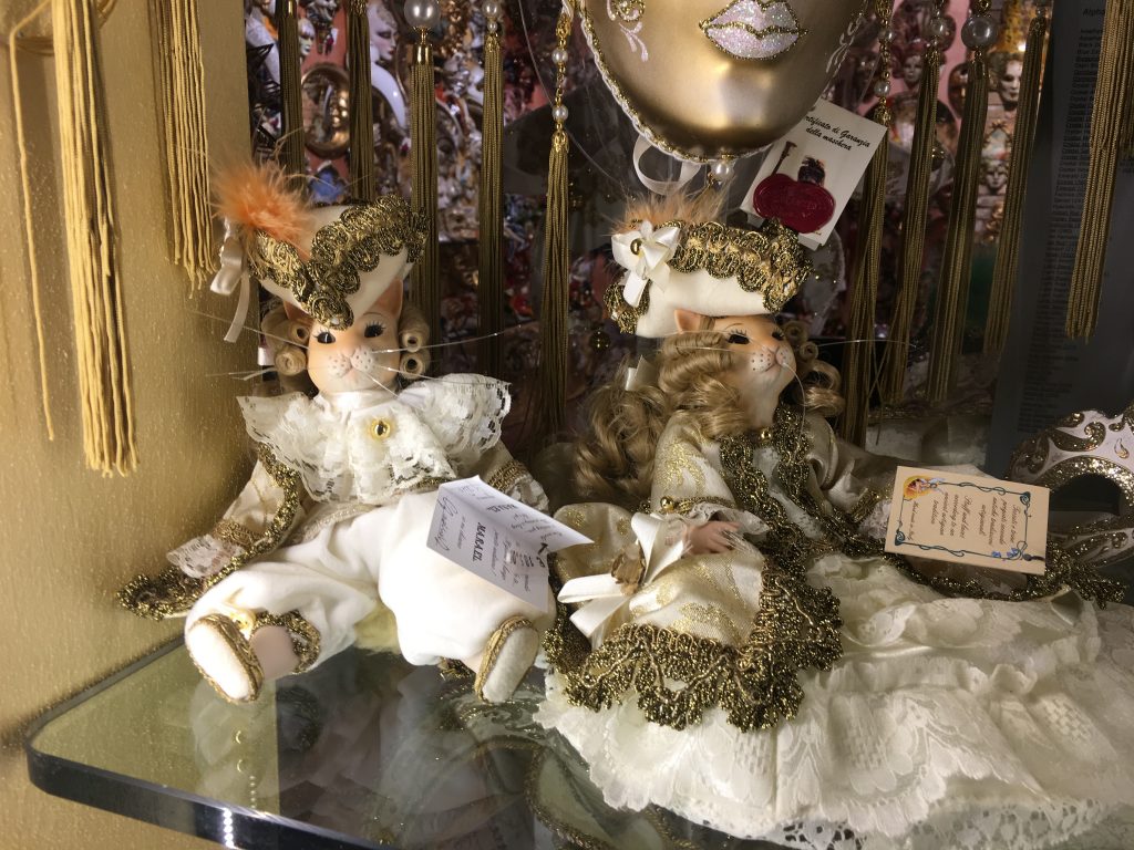 cat puppets with venetian carnival outfit