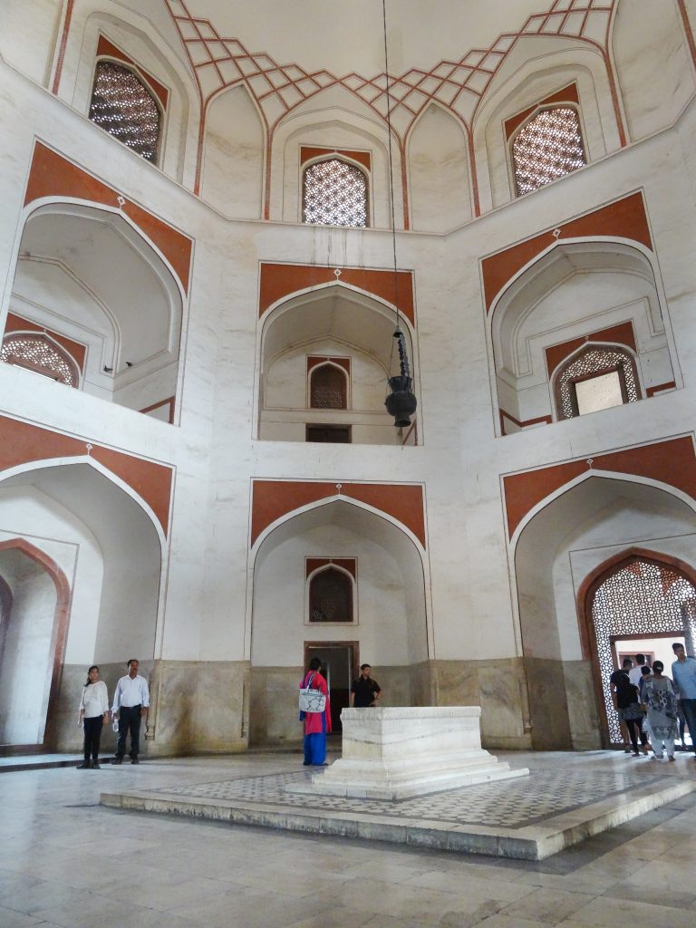 inside the main dome of Humayun's tomb - Delhi
