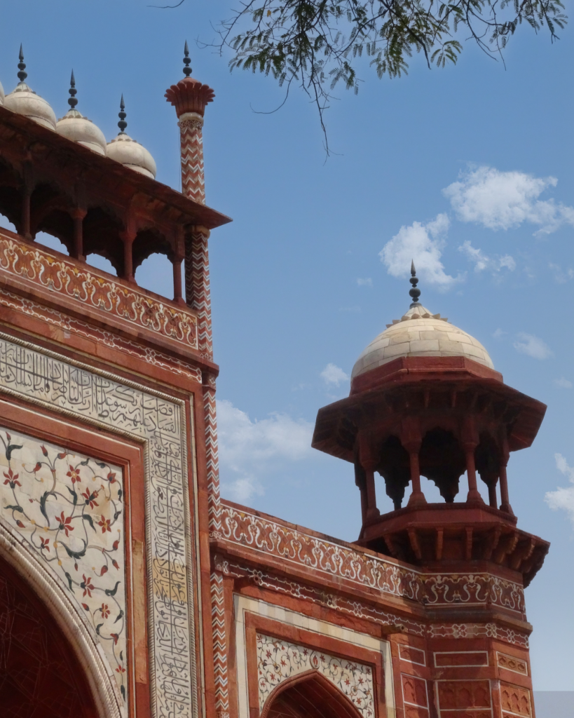 wall details on the main entrance gate at the Taj Mahal